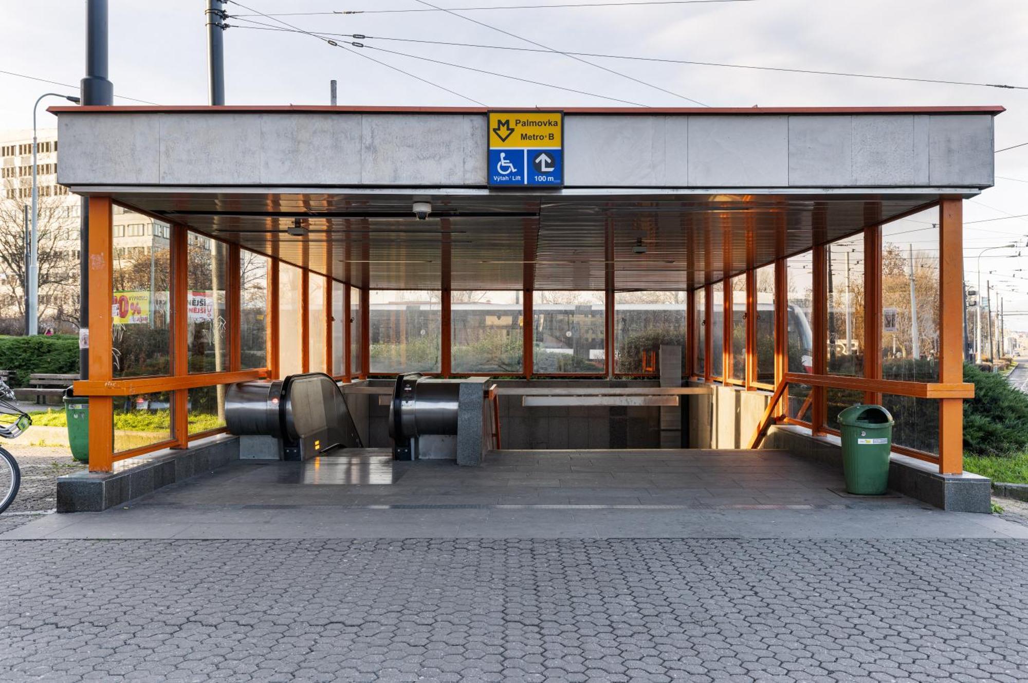 Stay2Gether City Buzz Apt - O2 Arena - Sleeps 6 Prag Exteriör bild